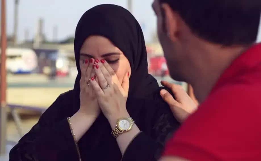 مقابله با آسیب عاطفی